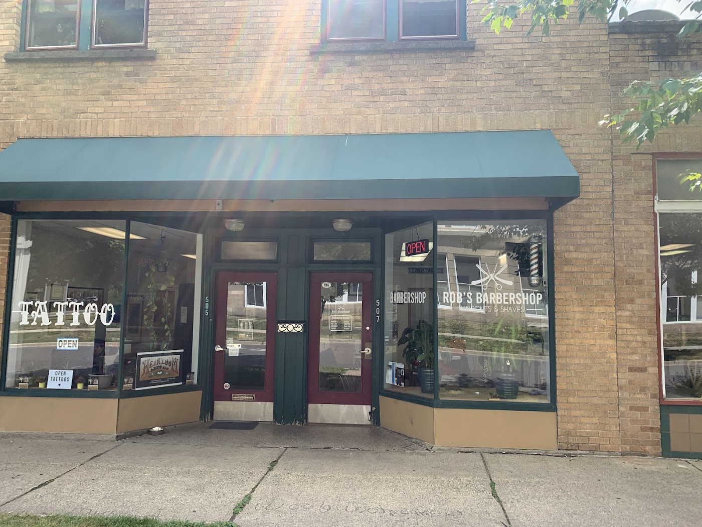 The BarberShop at Vine interior