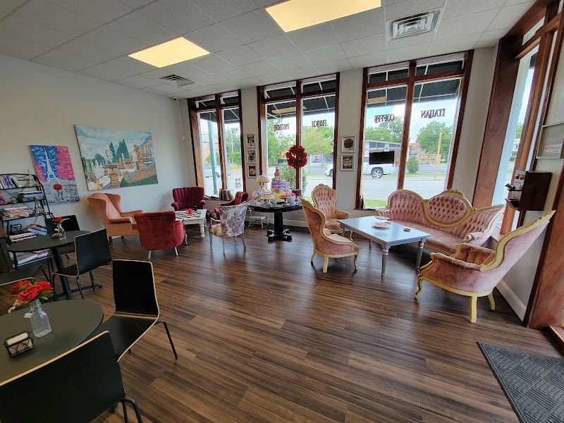 Mayte Sweets photo 1