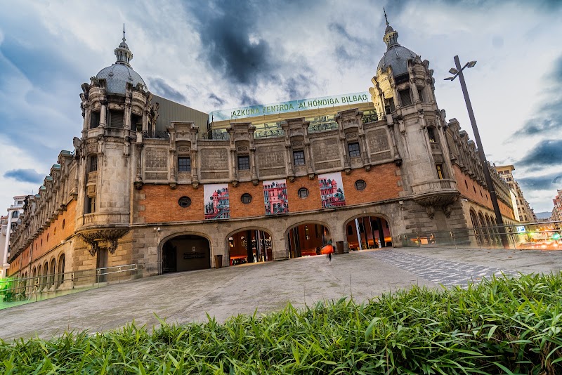 Azkuna Zentroa-Alhóndiga Bilbao