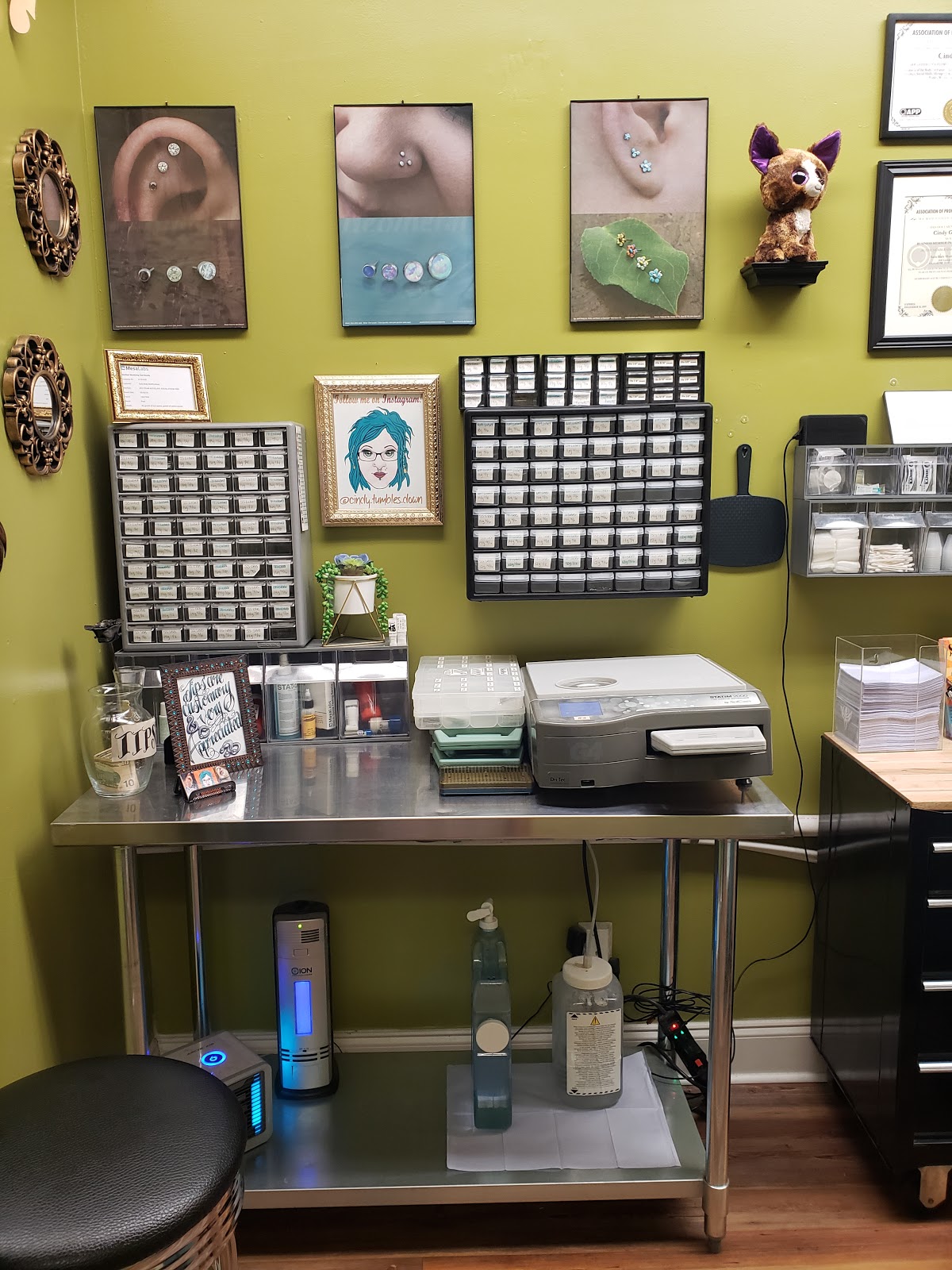 SADU Body Piercing & Modifications tattoo work — photo 3