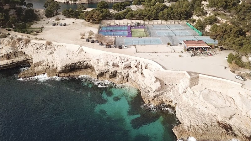 Tennis et Padel club presqu'île, club de padel à Cassis