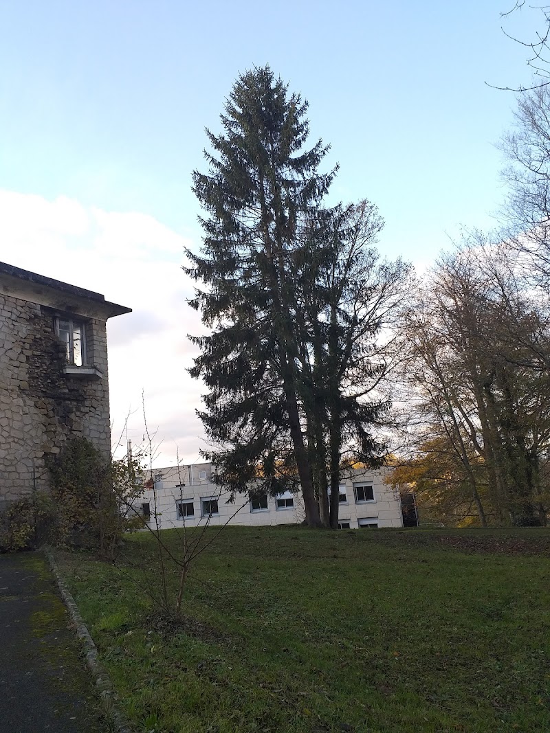 Centre de Rééducation et de Réadaptation Fonctionnelles Léopold Bellan