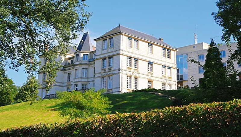 Centre de Rééducation et de Réadaptation Fonctionnelles Léopold Bellan