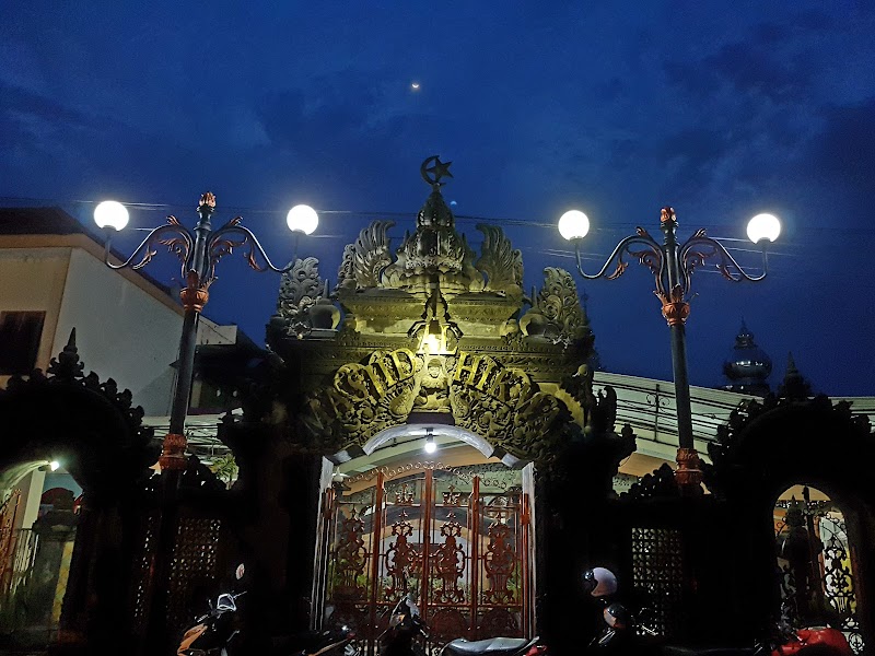 Al Hikmah Mosque photo 3