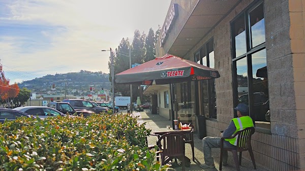El Metate Taqueria, 120 Harbor Blvd, Belmont, CA 94002, USA