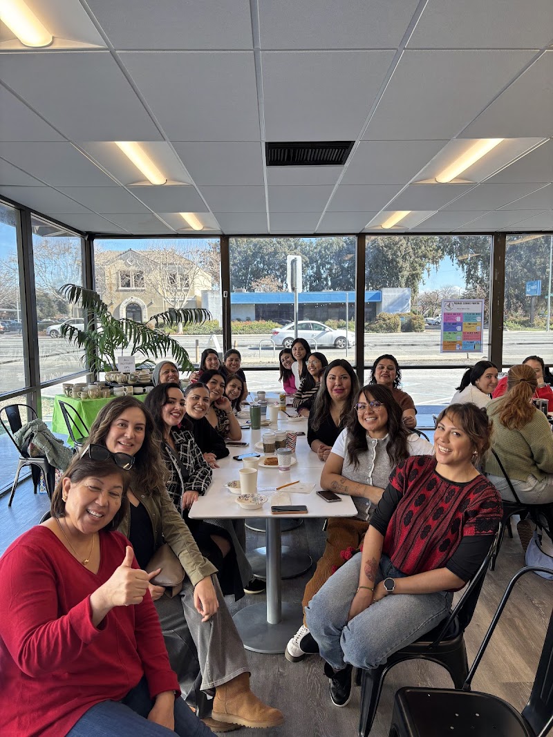 Aroma & Clay Candle Studio