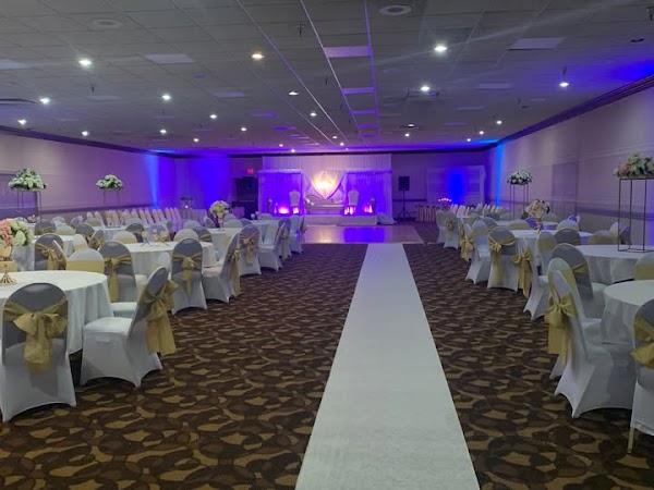 Photo by Triple Crown Pavilion