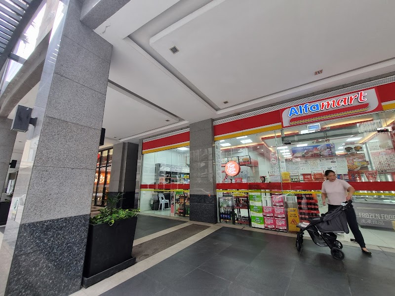 Alfamart - McKinley Hill