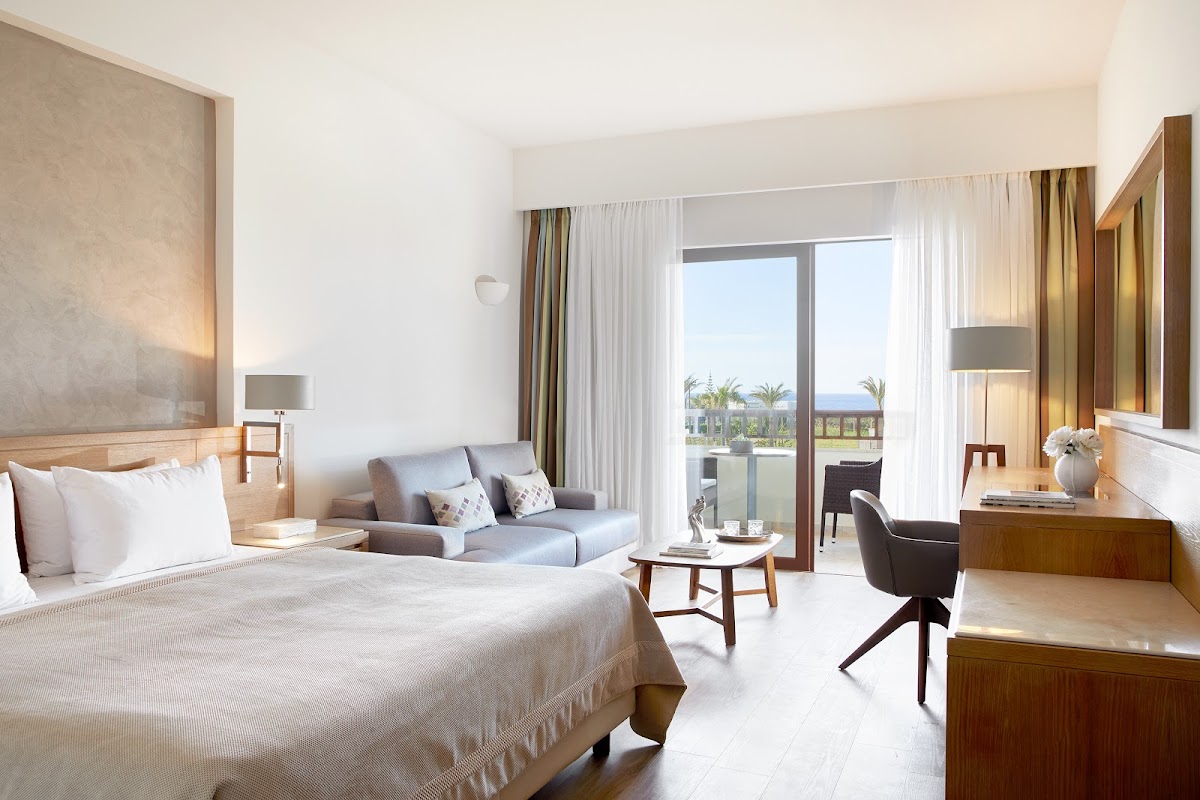 Minoa Palace Resort — 3