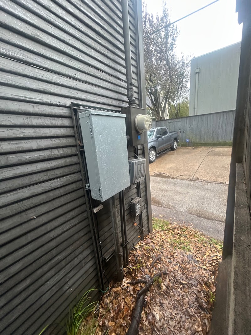 Lumens Electric LLC - Electrician in Houston