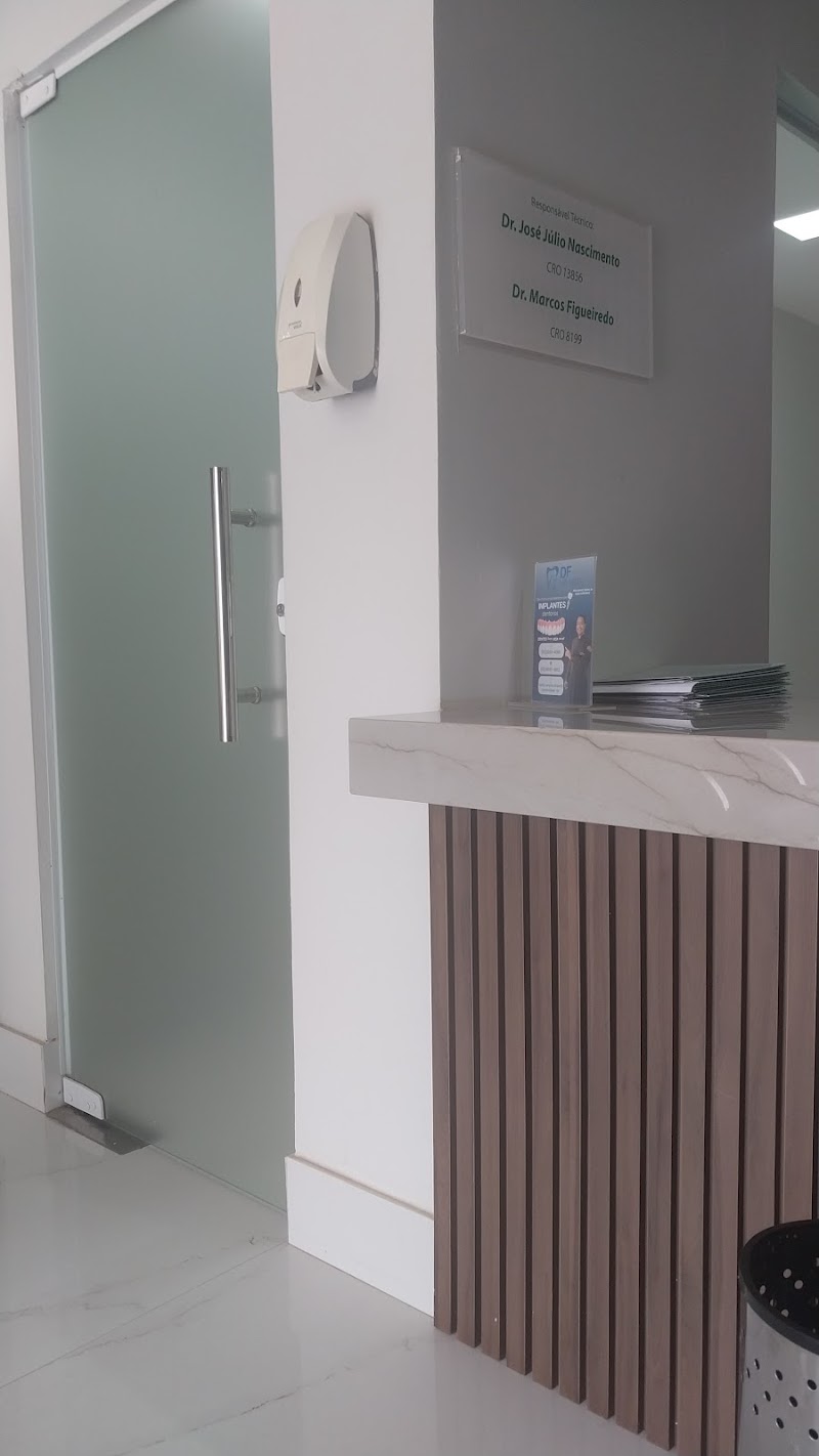 Df implantes - foto 2