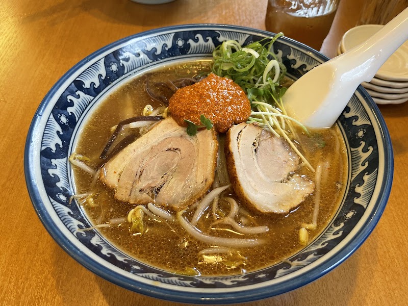 北のらー麺 らう家 則松店 写真4
