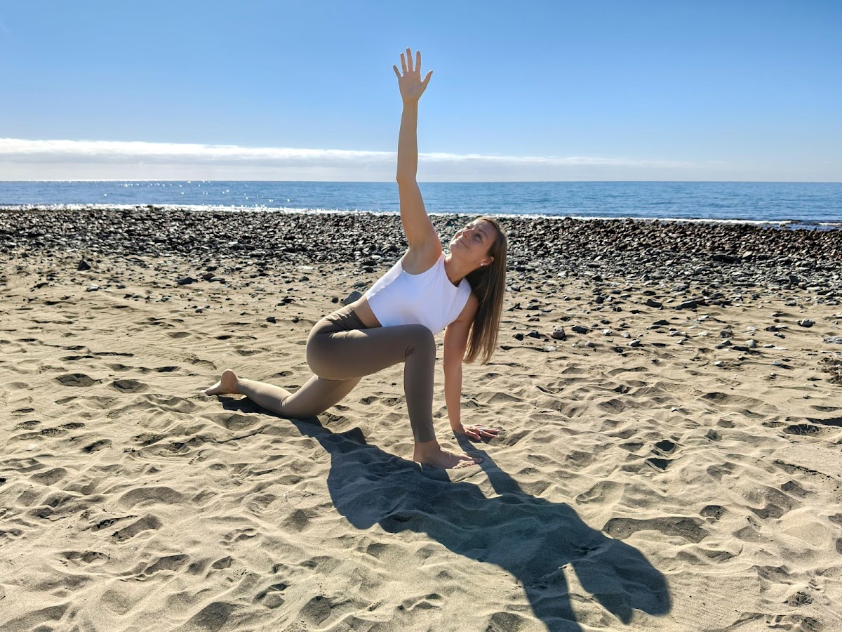fit, healthy & happy - Tina Grateful Yoga — 3