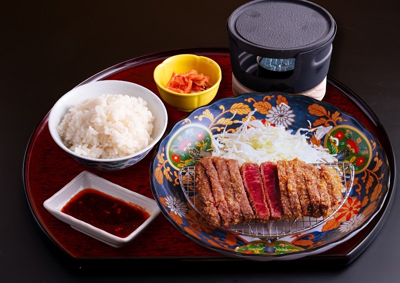 Halal Wagyu Ramen, Gyukatsu & Vegan GYUMON Ginza SIX Backstreet (ハラル和牛ラーメン・牛カツ＆ビーガン 牛門銀座シックス通り沿い店) photo 6