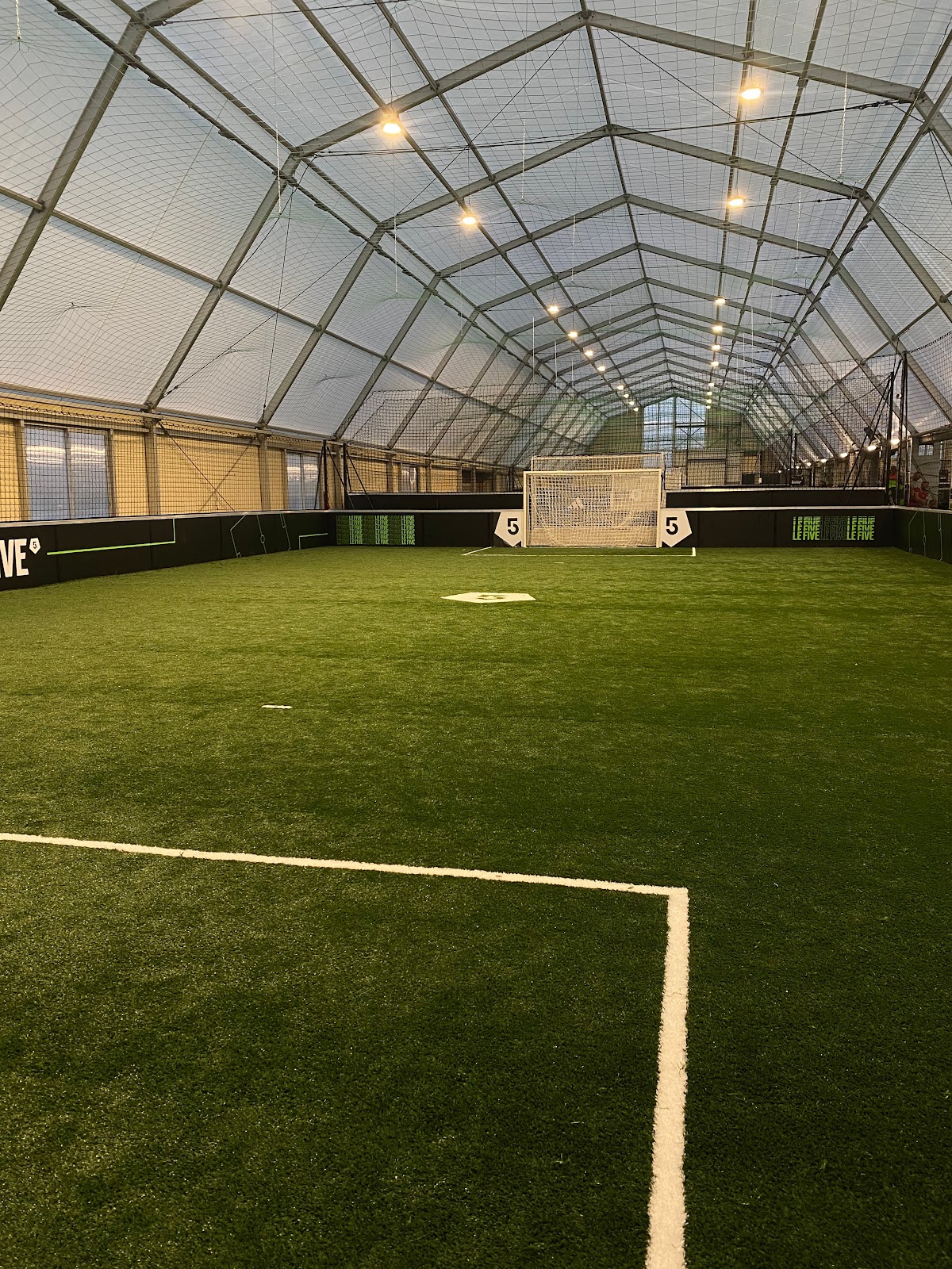 LE FIVE Montreuil, vue extérieure