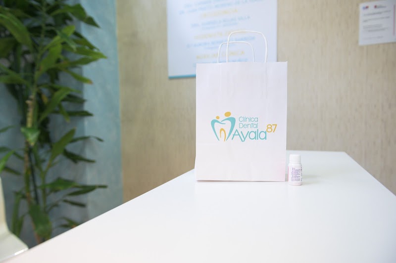 Clinica Dental Ayala 87