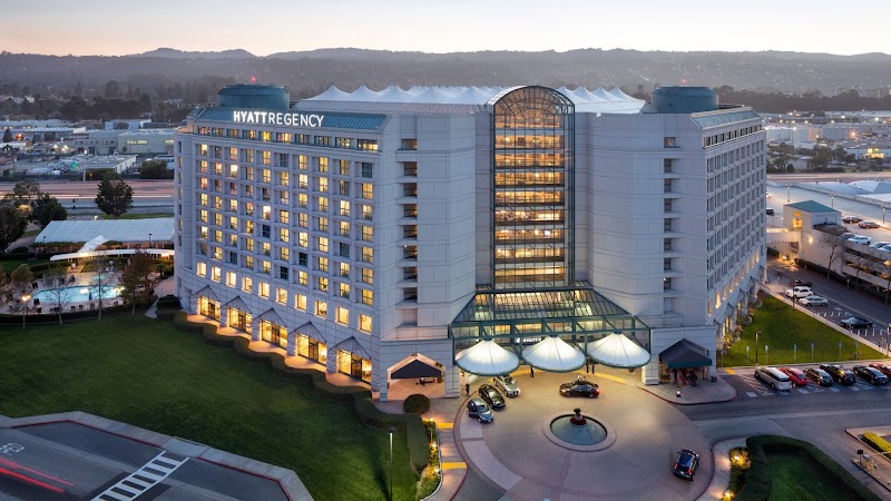Massive atrium entrance creating an impressive first impression