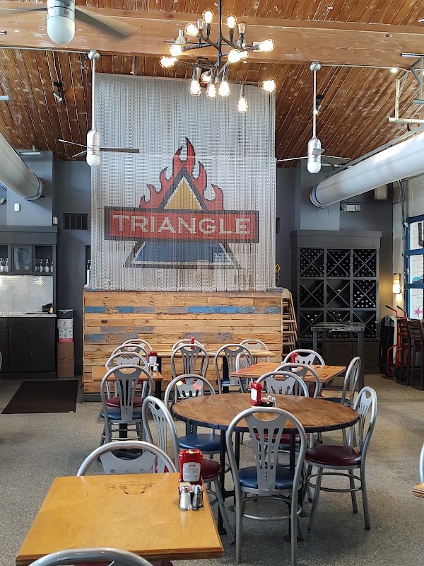 Triangle Char & Bar photo 5