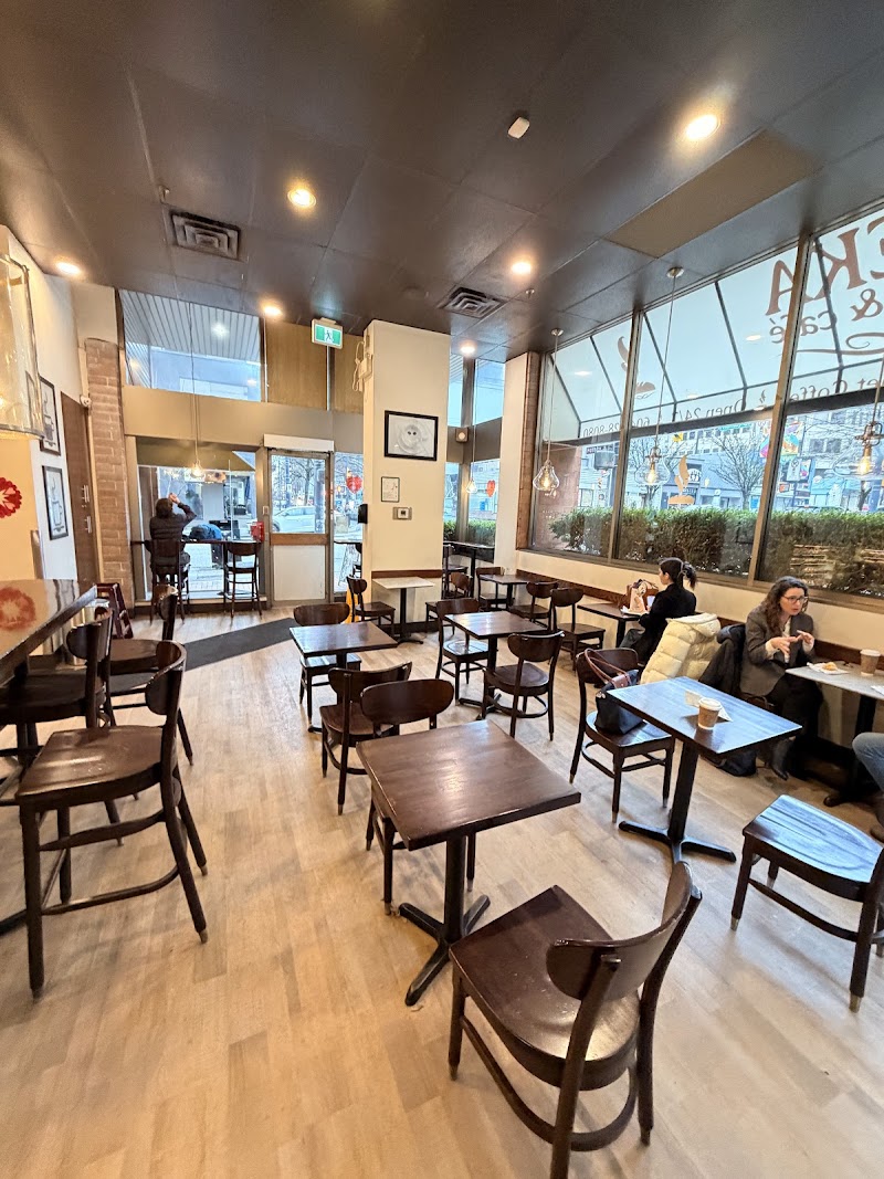 Breka Bakery & Café - Davie photo 2