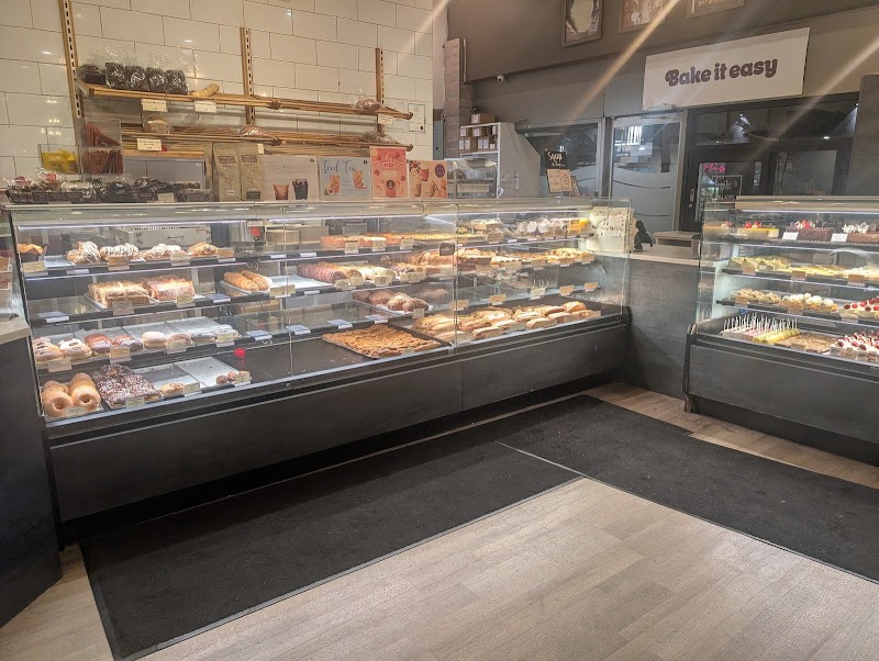 Breka Bakery & Café - Davie photo 4