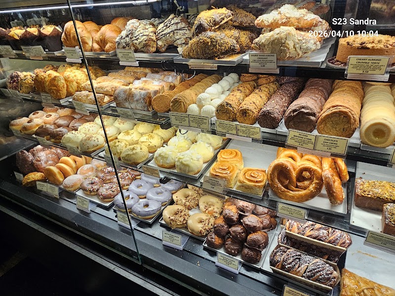 Breka Bakery & Café - Davie photo 1