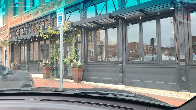 Sutton's Deli photo 1