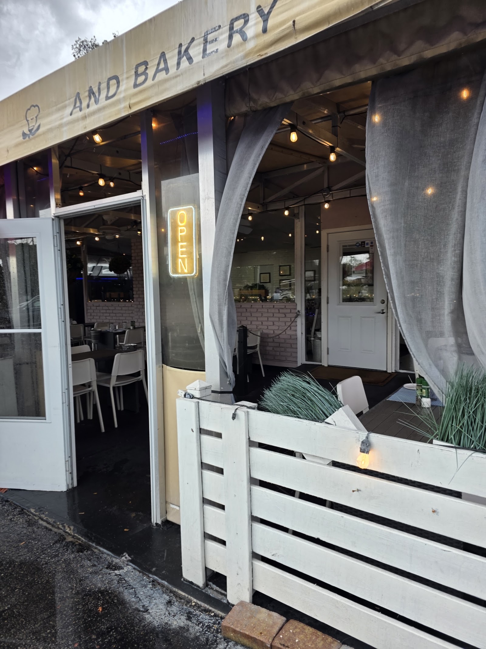 Bistro La Baguette