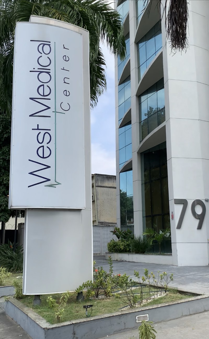 FM Odontologia | Dentista Campo Grande Rj | Lentes de Resina | Implante dentário | Endodontia microscópio | Dr. Fabiano Môro - foto 3