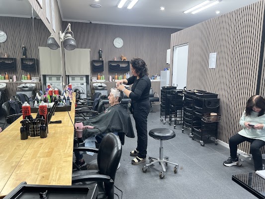 Fresh Up Hair Studio