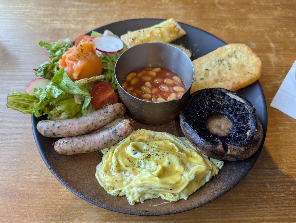 Shelter Cafe 1307 photo 3