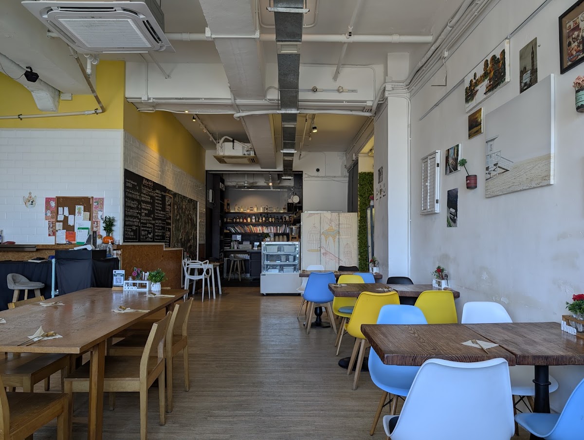 Shelter Cafe 1307 photo 4