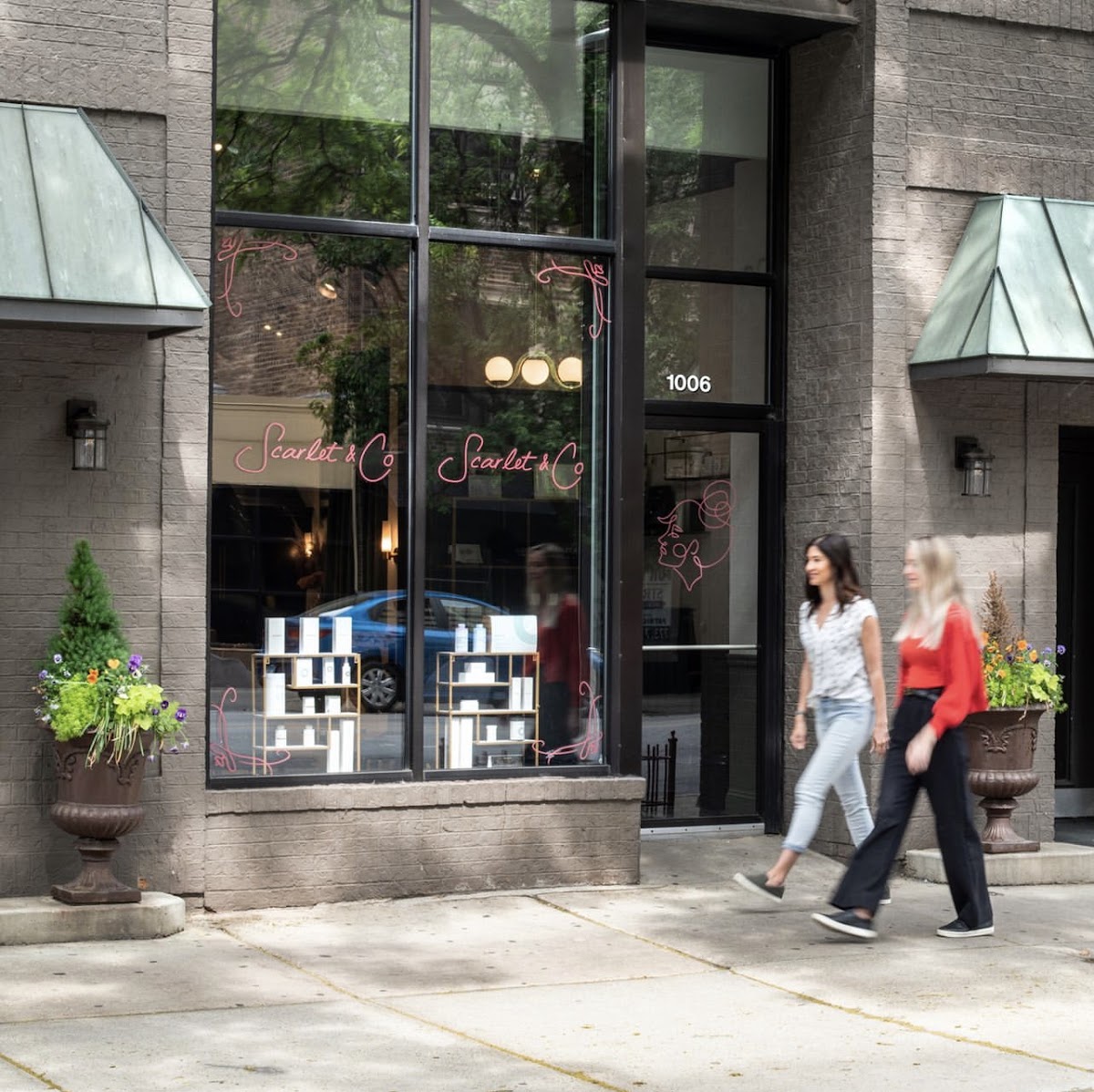 Scarlet & Co: Google Places image 5