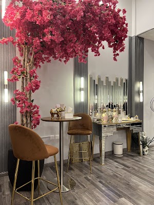 مركز ميرا سبا للتزيين