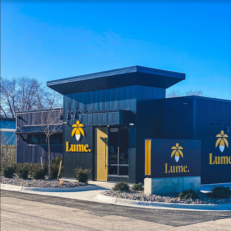 Video tour of Lume Cannabis Dispensary Monroe, MI retail environment
