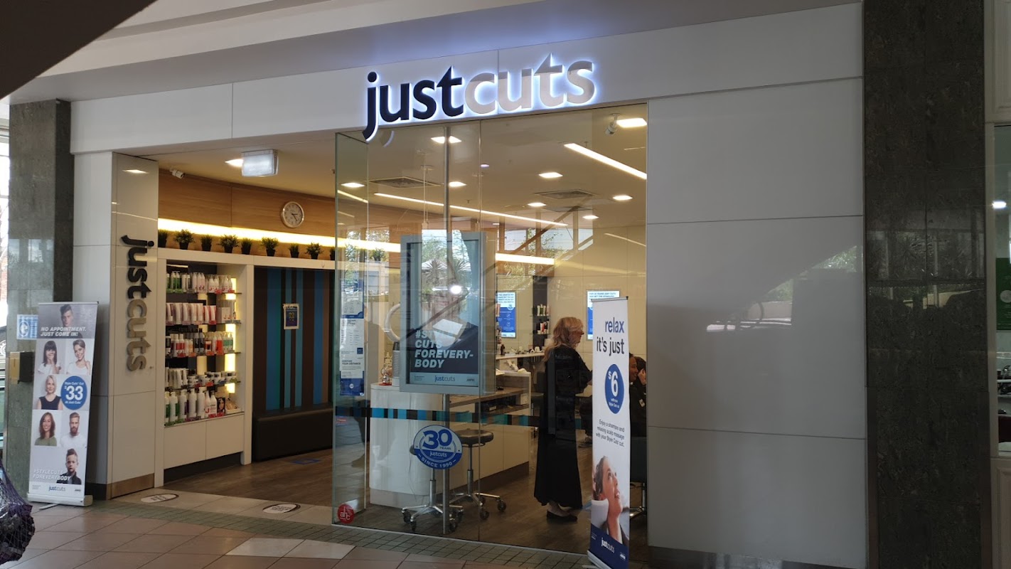 Just Cuts Manuka photo 1