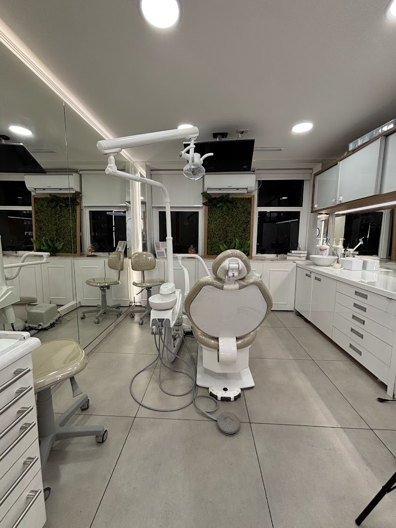 Dra Camila Pastro - foto 2