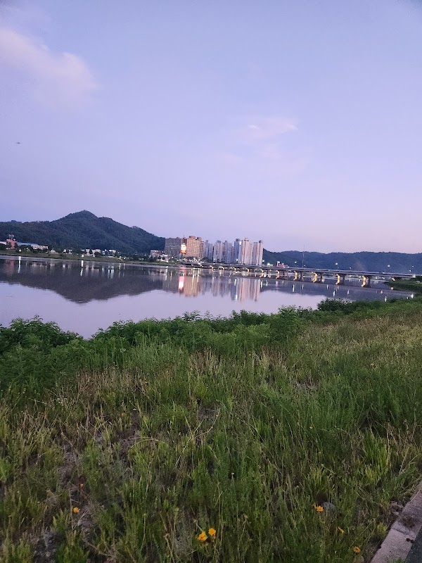 Andong Nakdong River
