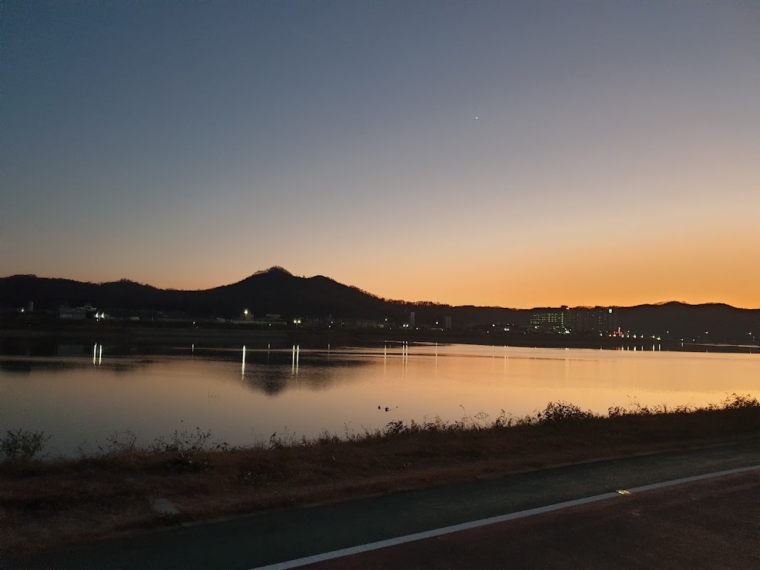 Andong Nakdong River