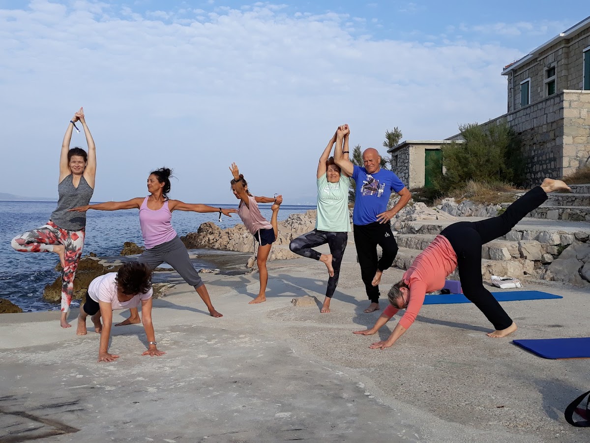 Annettes Yoga — 4