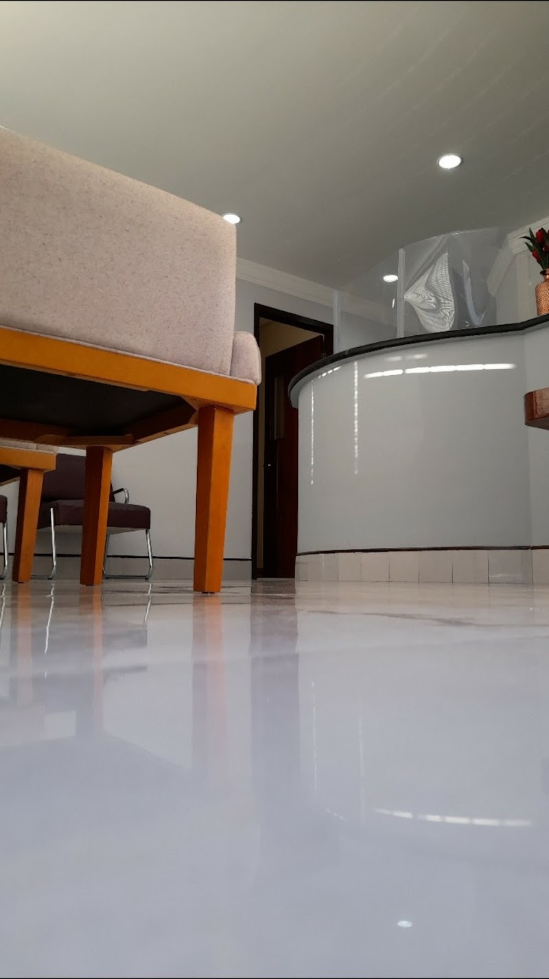 ORTHODONTICA | Implante | Ortodontia | Alinhador | Ronco | Faceta | Prótese | Perio | Odontopediatria | Clareamento | Canal - foto 3