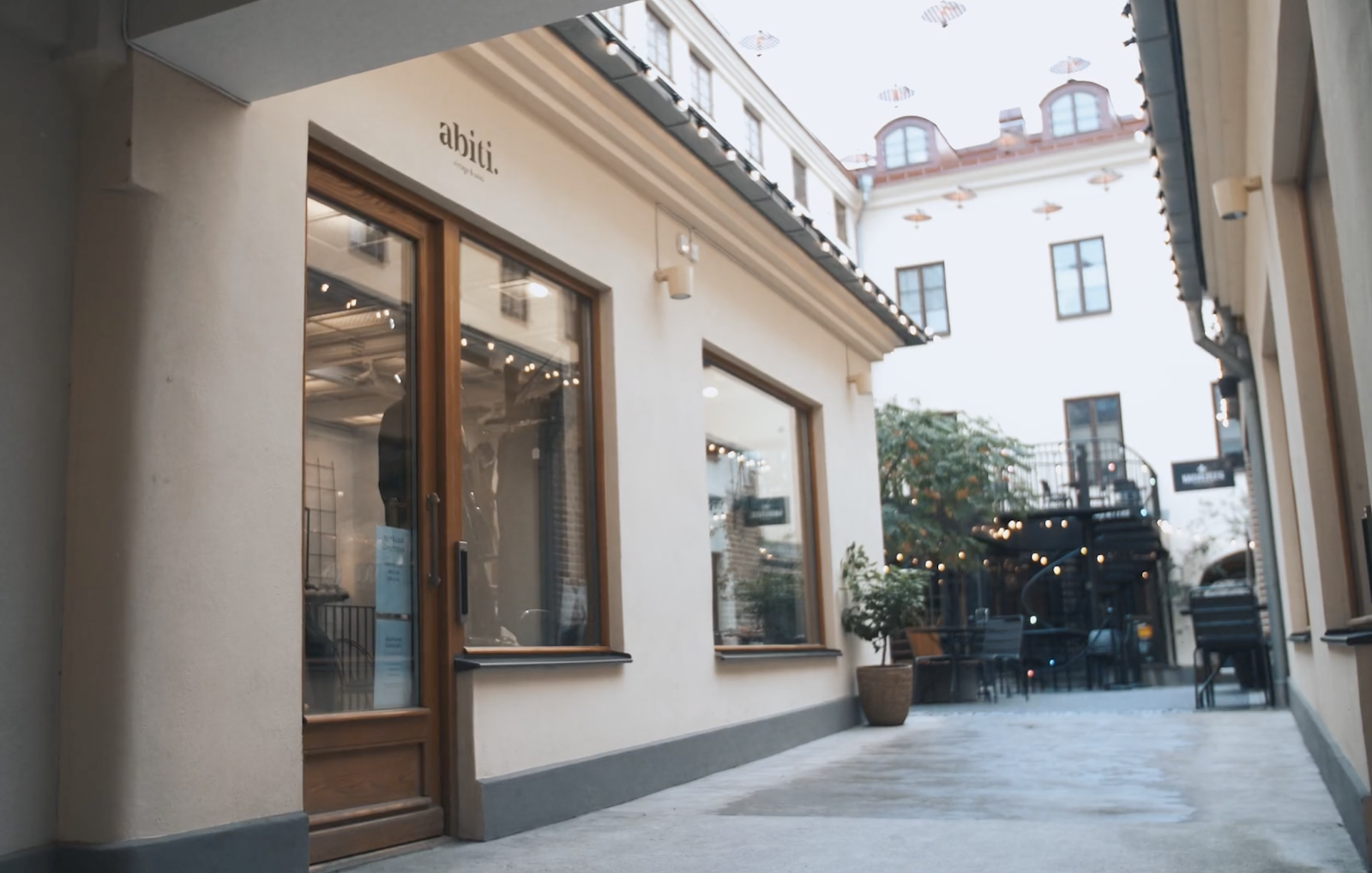 Abiti Vintage & Sales