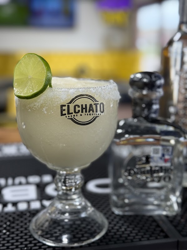 El Chatos Tacos and Tequilas photo 5