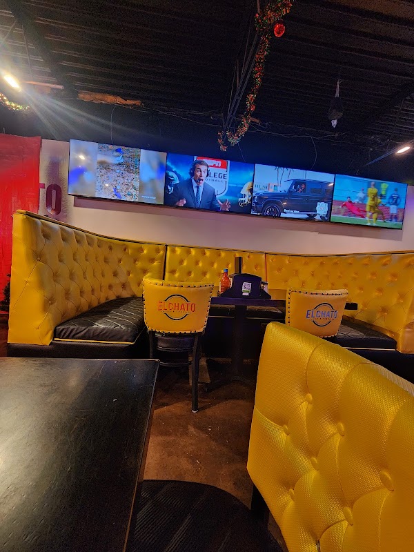 El Chatos Tacos and Tequilas photo 8