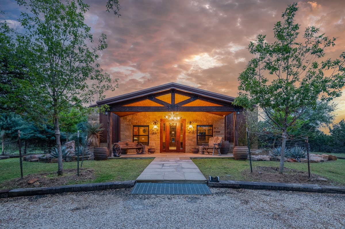 Nevilles Whitetail Hunting Ranch