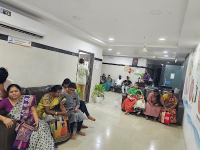 Kavitha Skin Clinic Best Dermatologist in Rajahmundry for Hair Loss, Acne Scars and Anti-Aging Treatments - Image 2