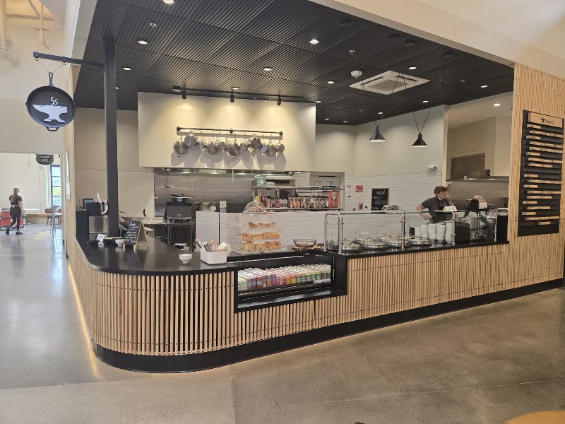 Relish Food Hall // Pickleball photo 4