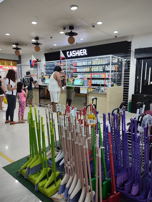 SM Hypermarket FTI Taguig