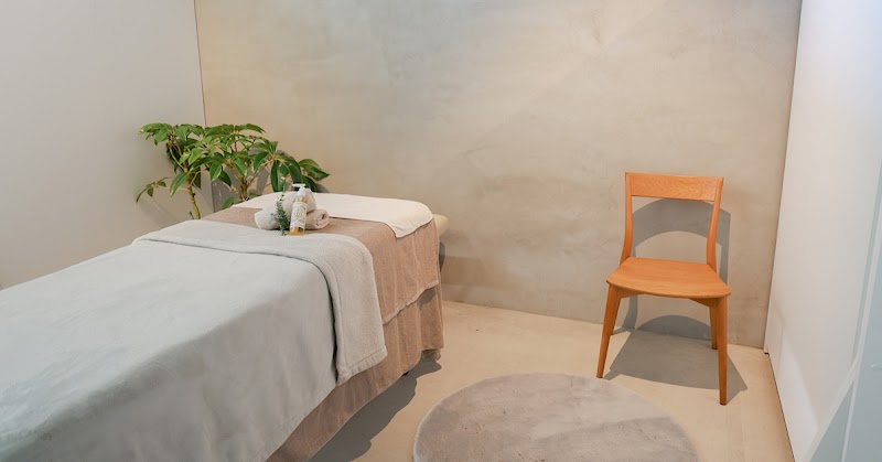 脳洗浄＆腸もみsalon 【Nāava】ナーヴァ 3