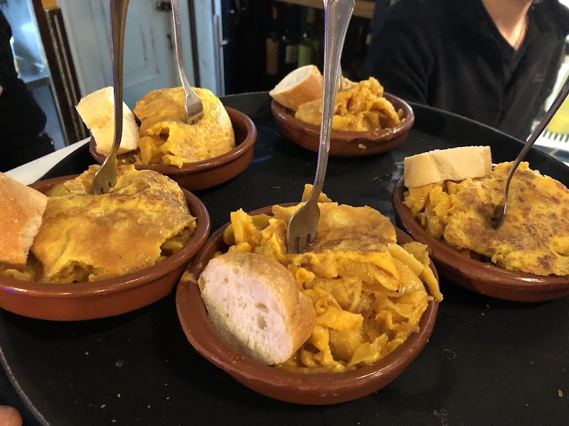 Hospedaje - Bar La Tita - Tapería photo 3