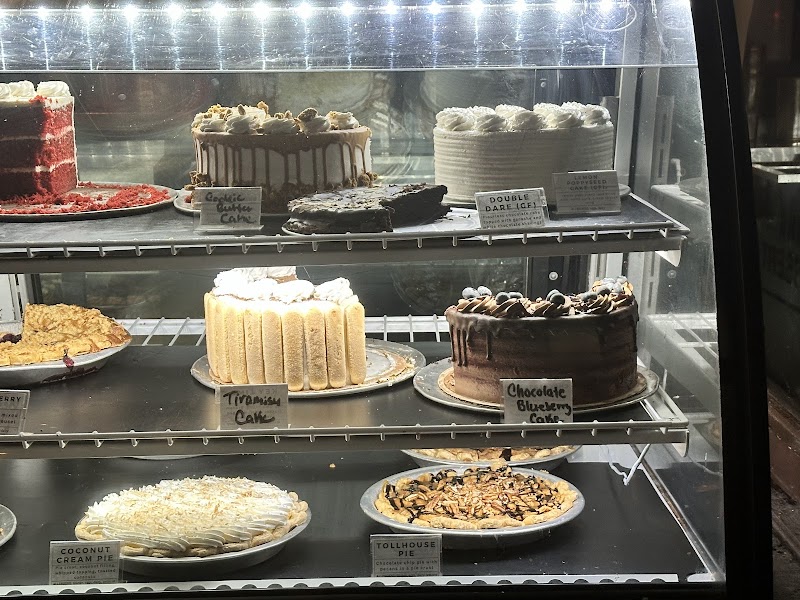 Kaminsky's Dessert Cafe photo 5